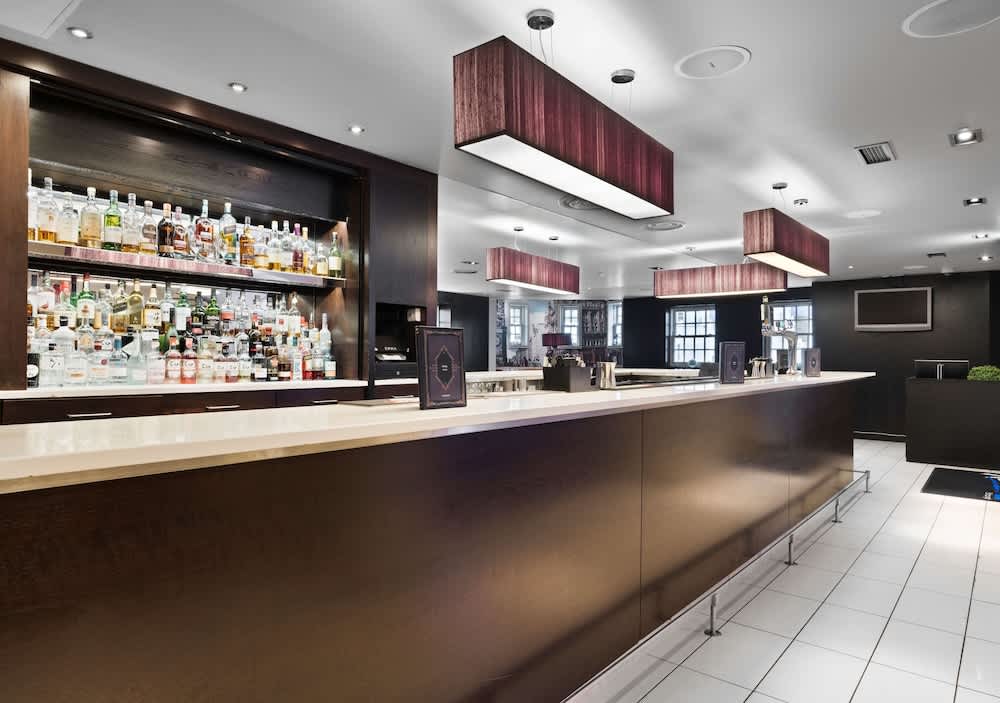 Bar (på overnatningsstedet)