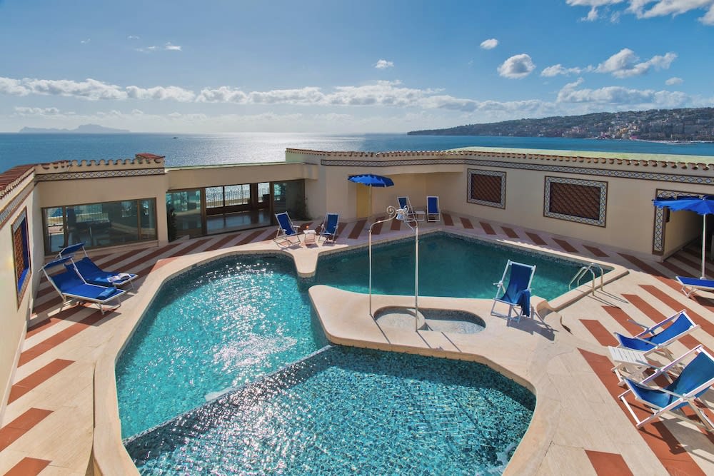 Udendørs pool