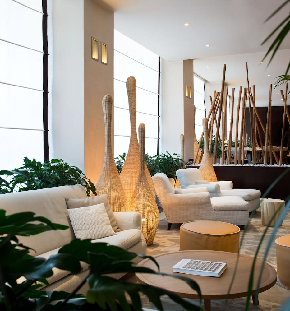 Siddeområde i lobbyen