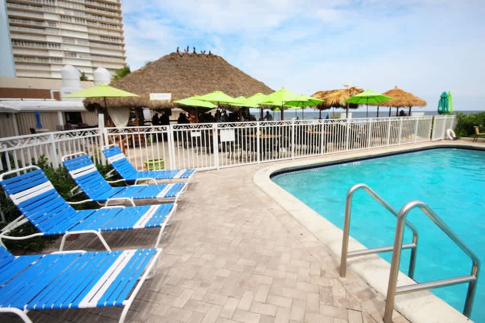 Udendørs pool