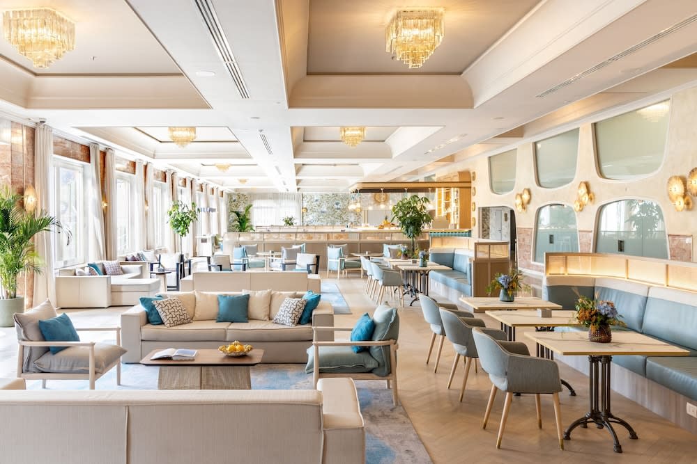 Lounge i lobbyen