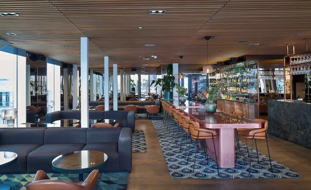 Bar (på overnatningsstedet)