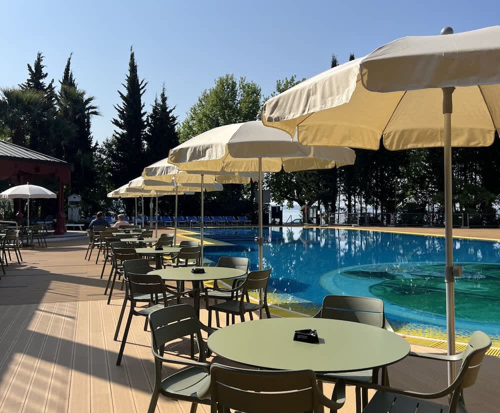 Udendørs pool