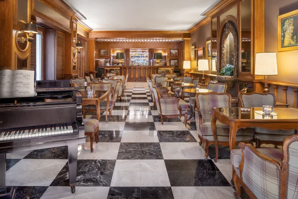 Bar (på overnatningsstedet)