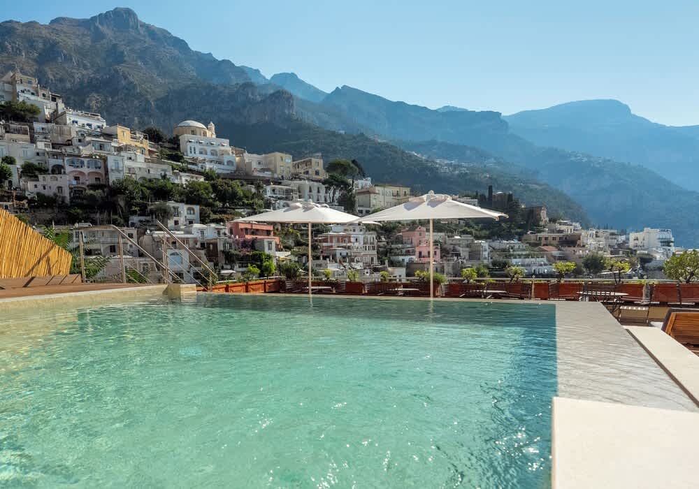 Infinity-pool