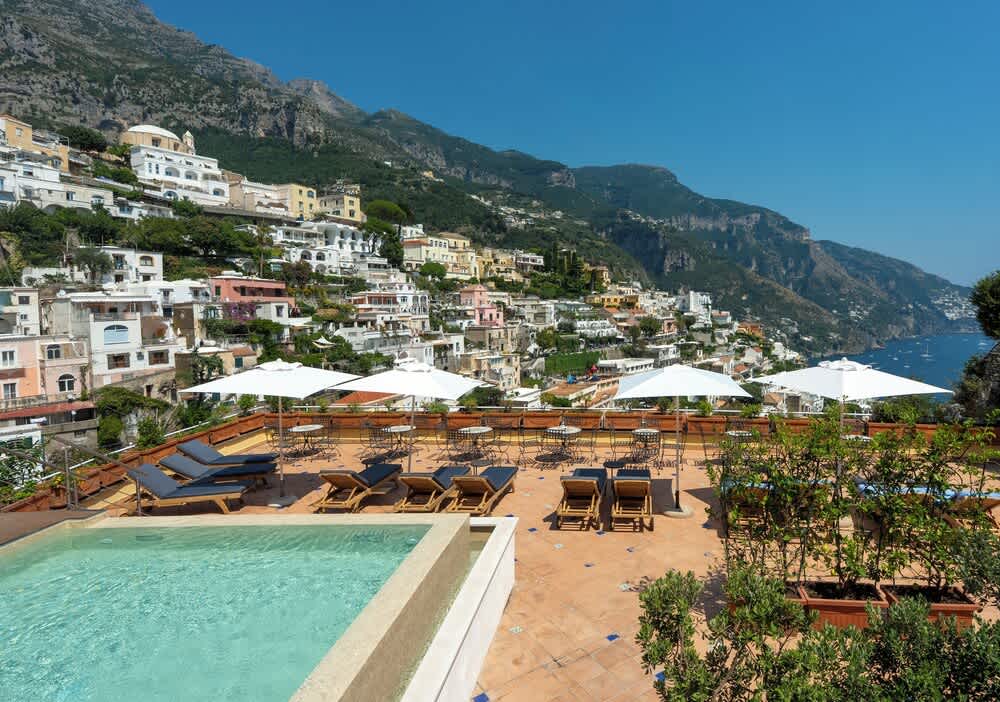 Infinity-pool