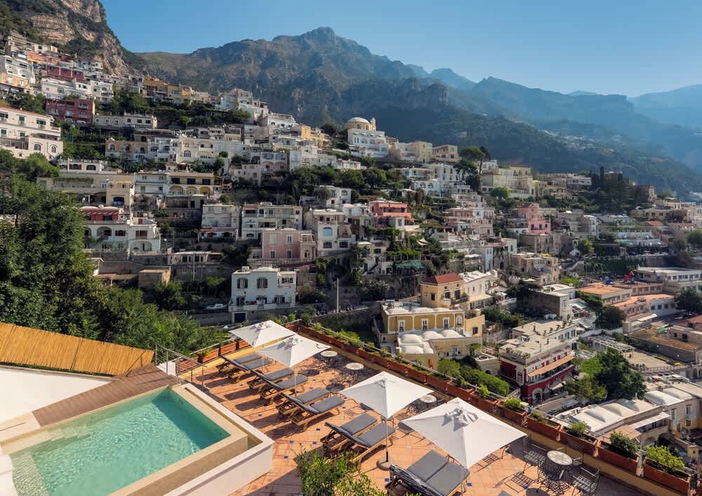 Infinity-pool