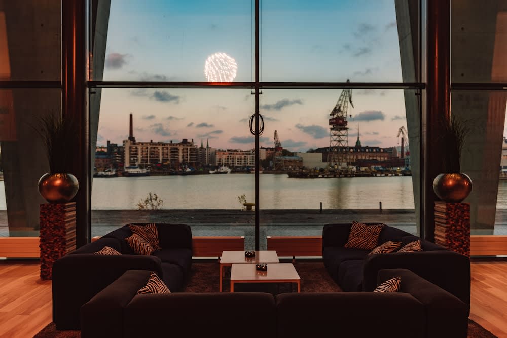 Siddeområde i lobbyen