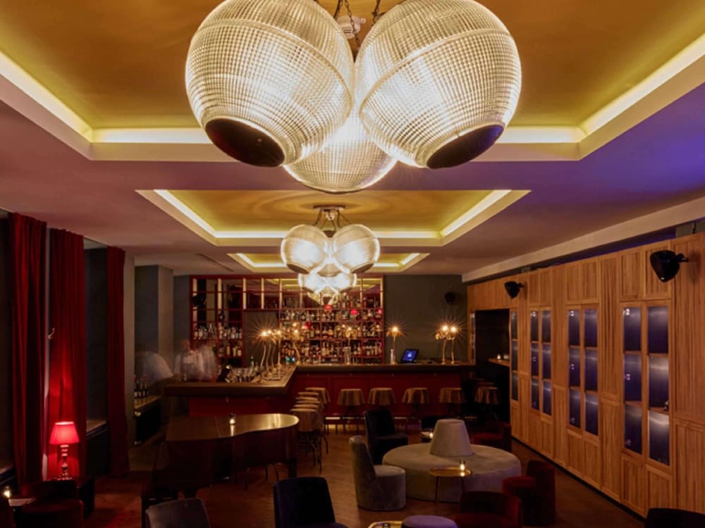 Bar (på overnatningsstedet)