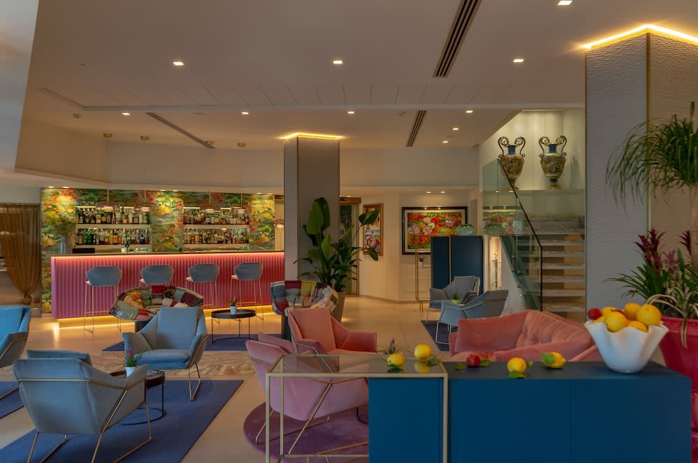 Lounge i lobbyen
