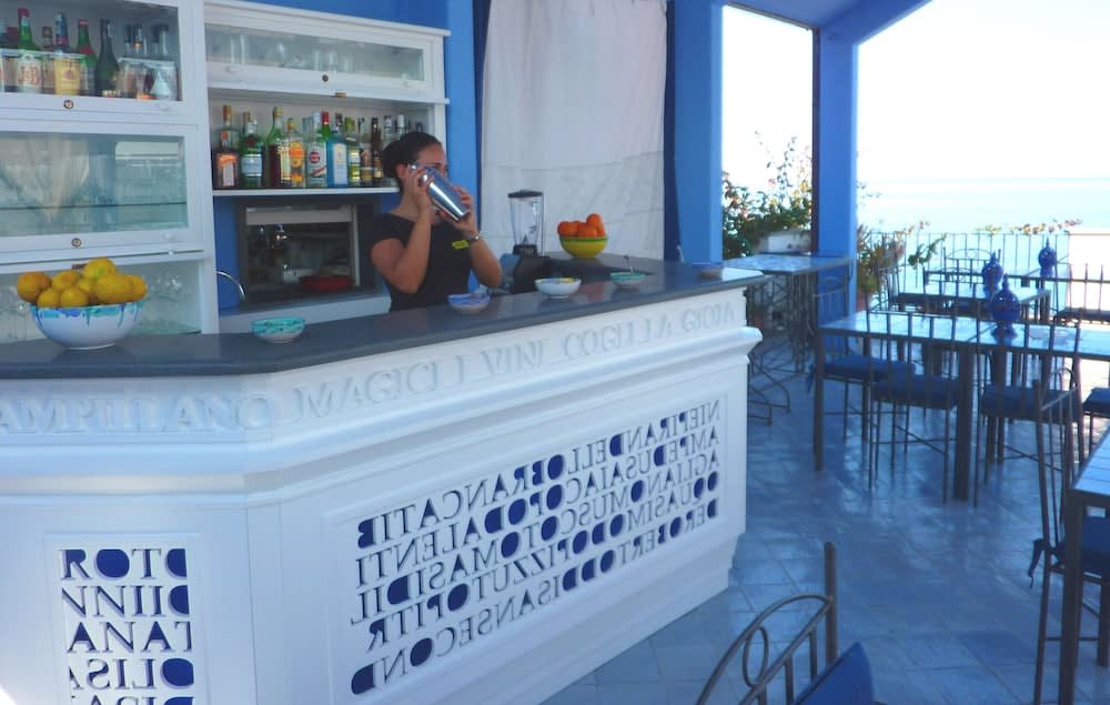 Bar (på overnatningsstedet)