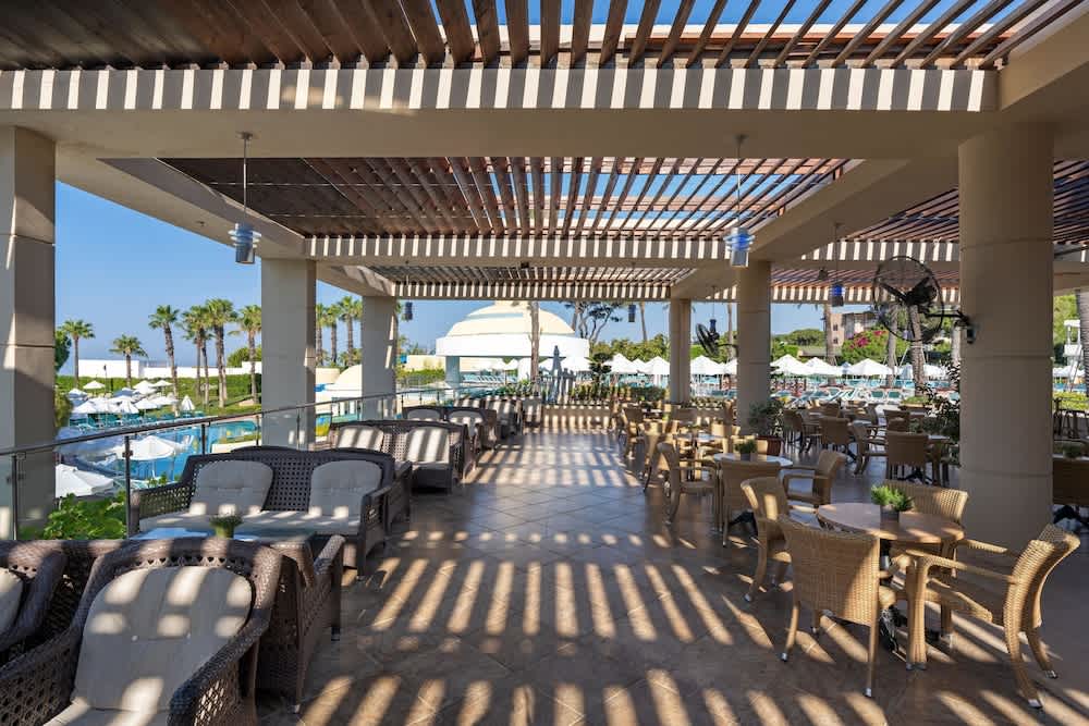 Poolbar