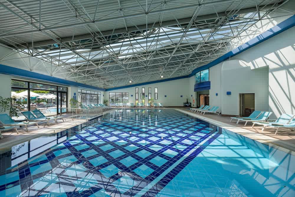 Indendørs pool