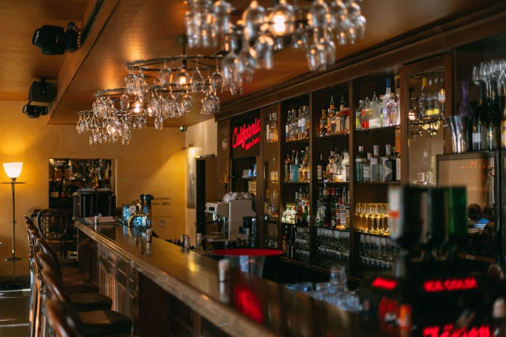 Bar (på overnatningsstedet)