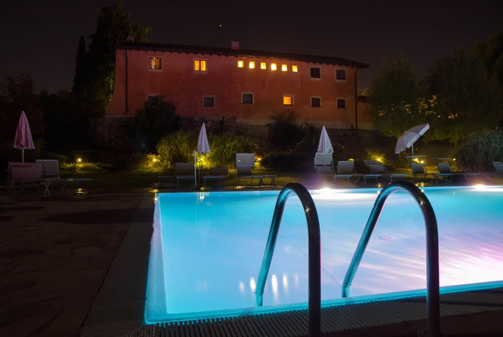 Udendørs pool