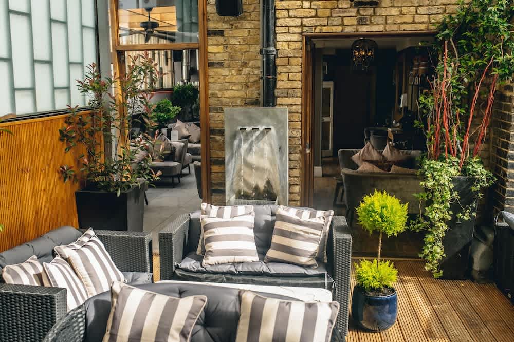 Terrasse/gårdhave