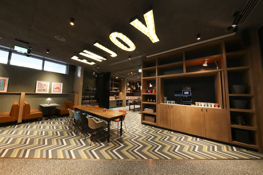 Lounge i lobbyen