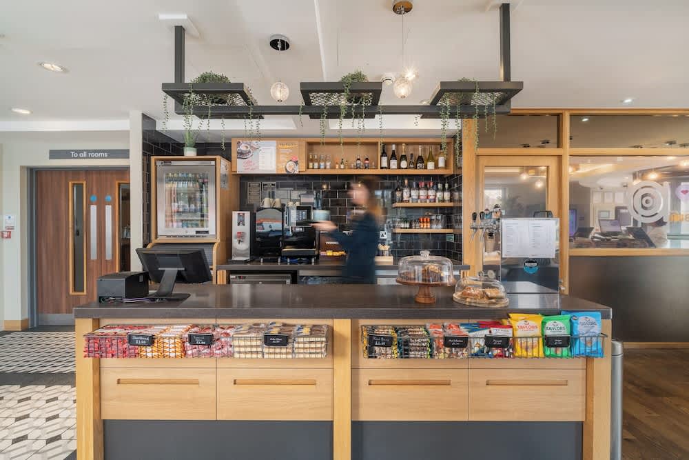Bar (på overnatningsstedet)