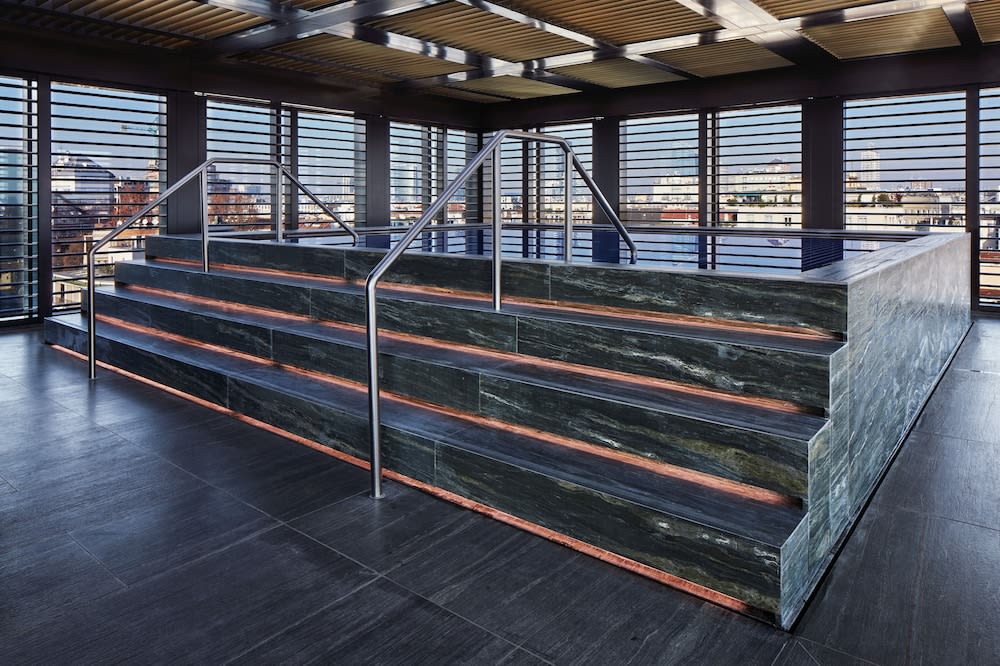 Indendørs pool