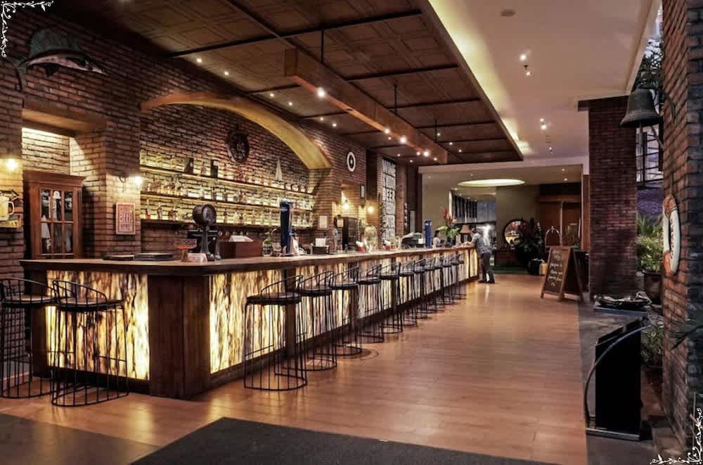 Bar (på overnatningsstedet)