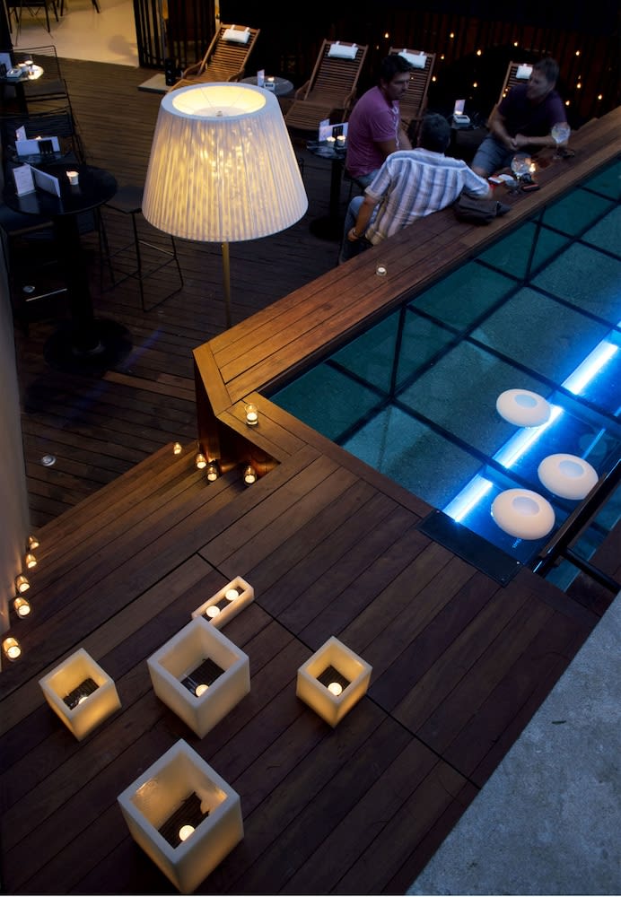 Bar ved poolen