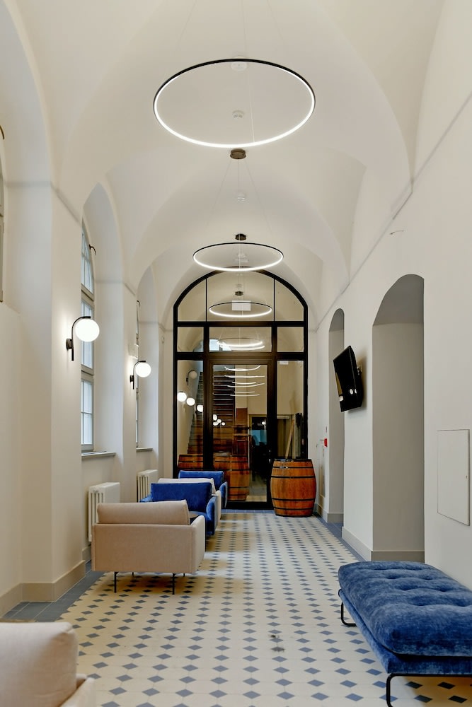 Siddeområde i lobbyen