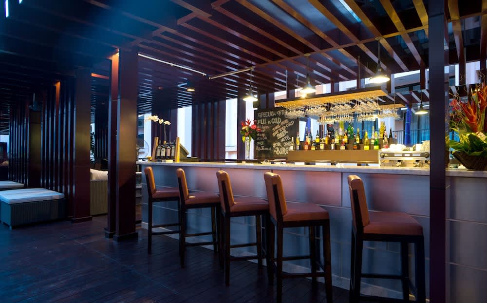 Bar ved poolen