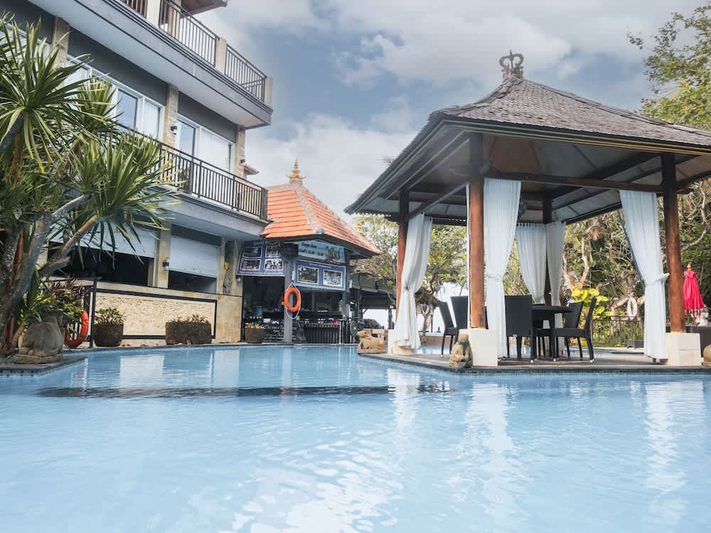 Udendørs pool