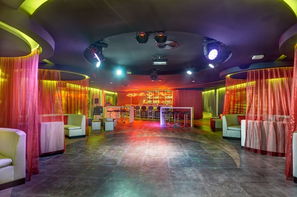 Natklub