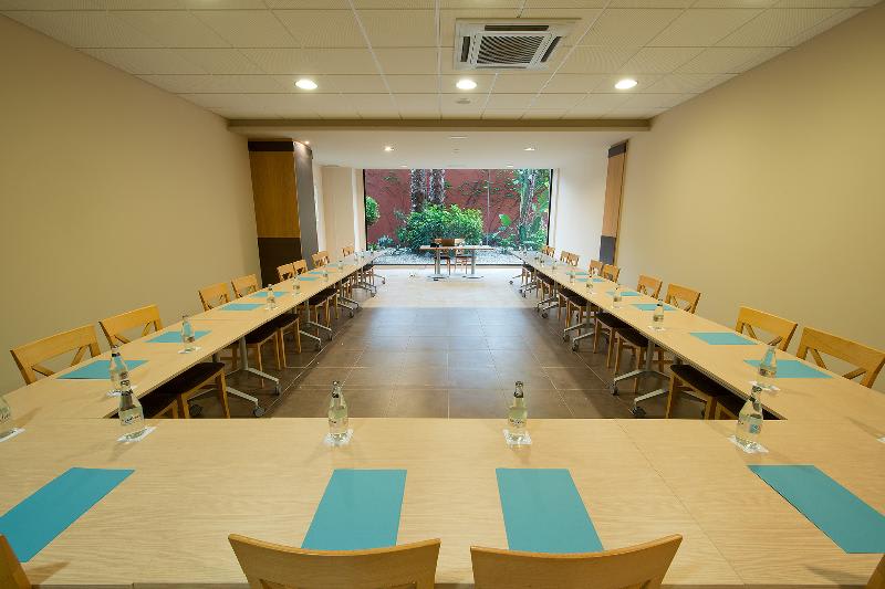 Konferencer