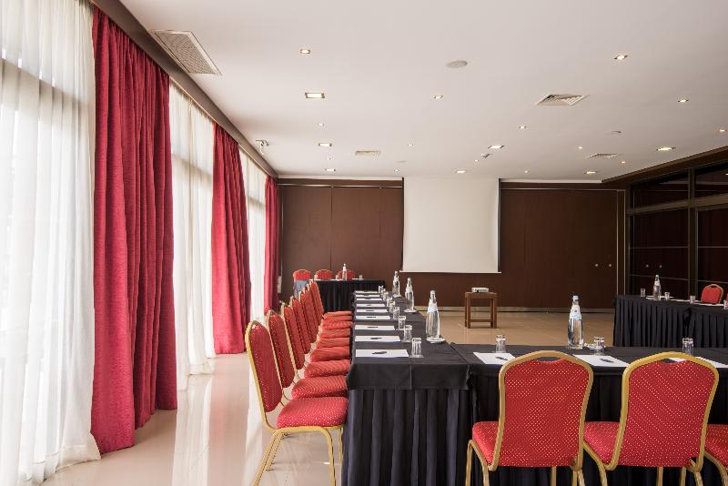 Konferencer
