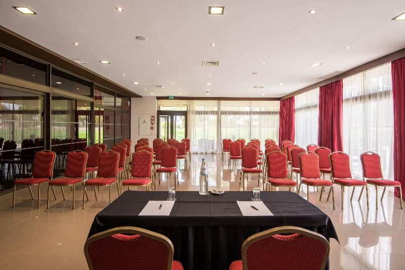 Konferencer