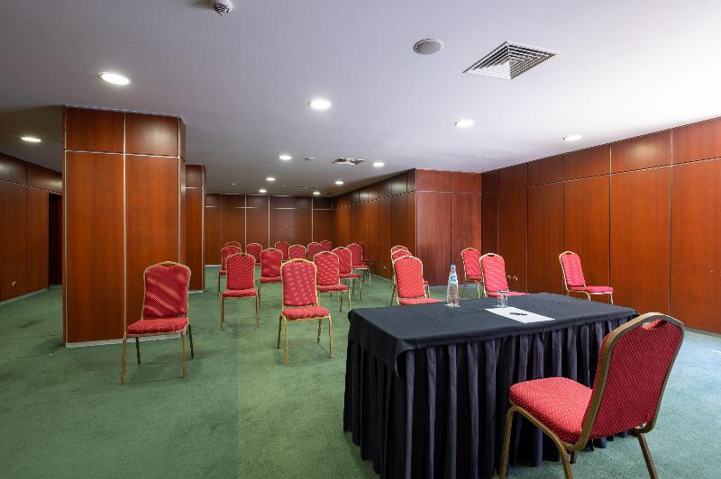 Konferencer