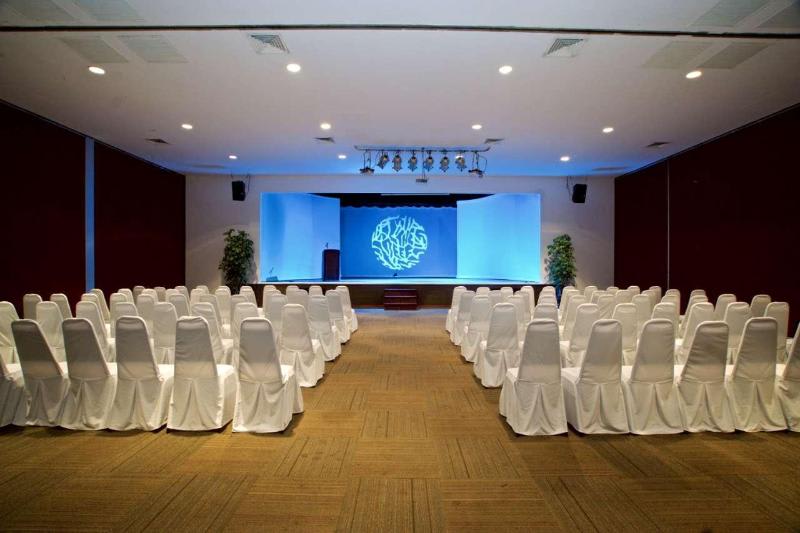 Konferencer