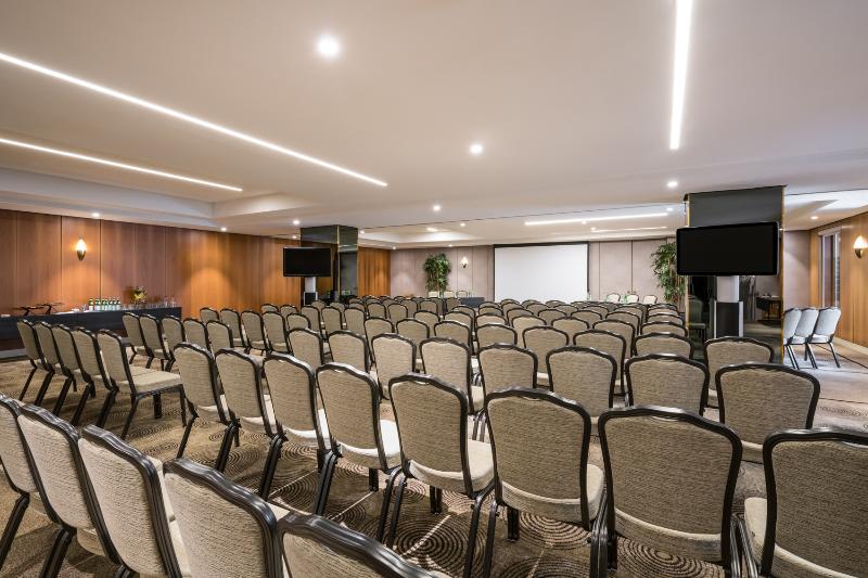 Konferencer