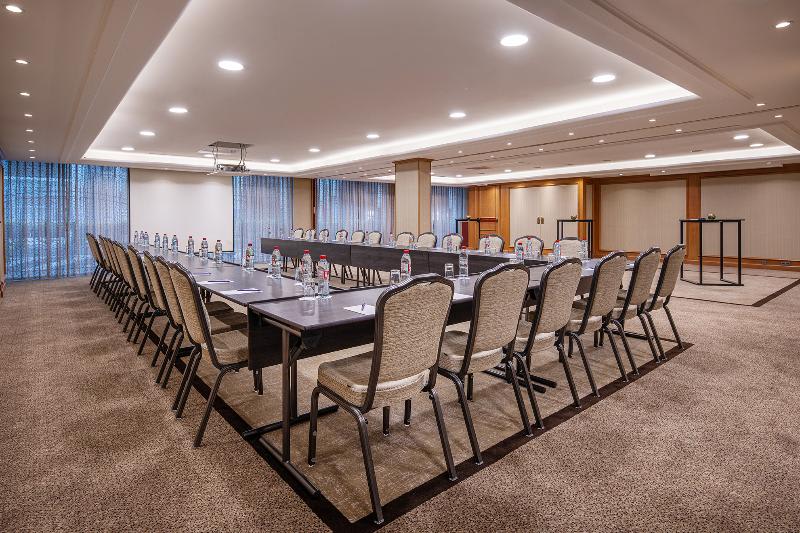 Konferencer