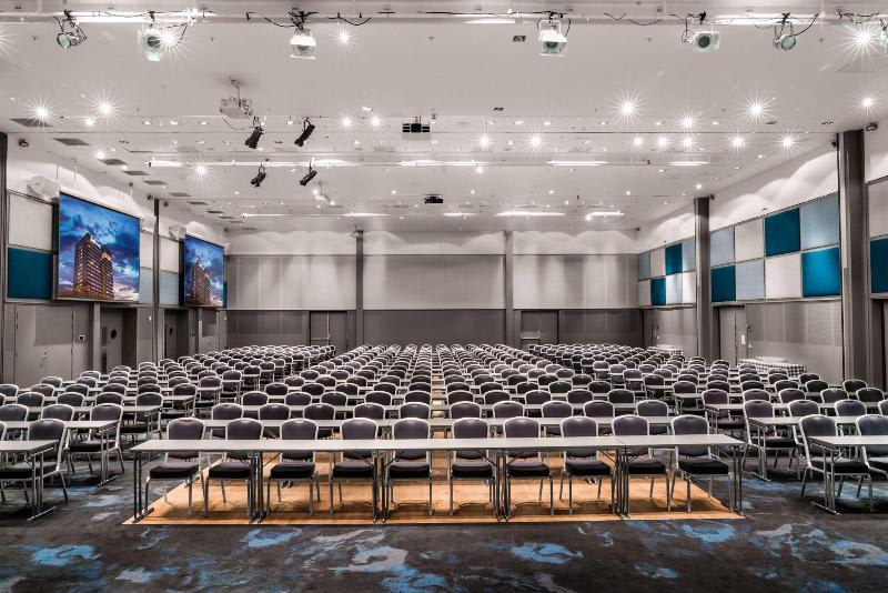 Konferencer