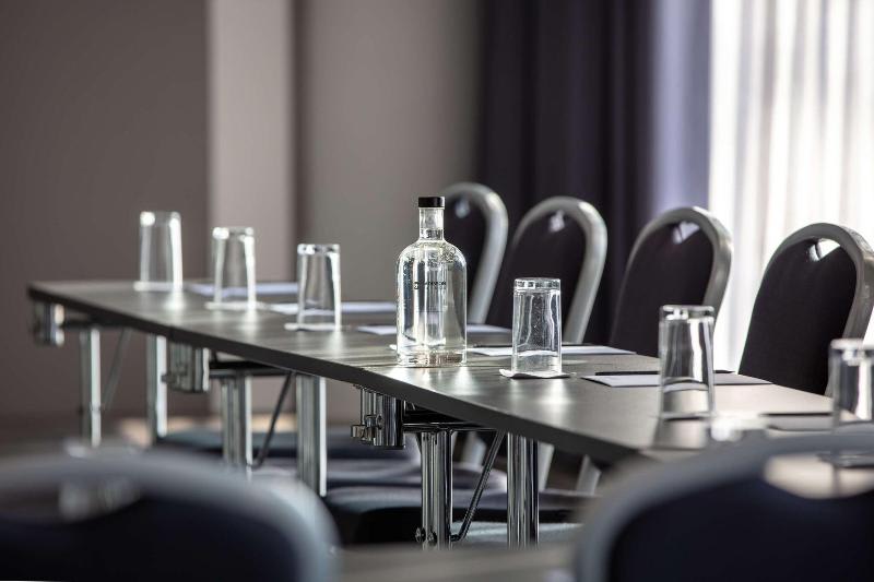 Konferencer
