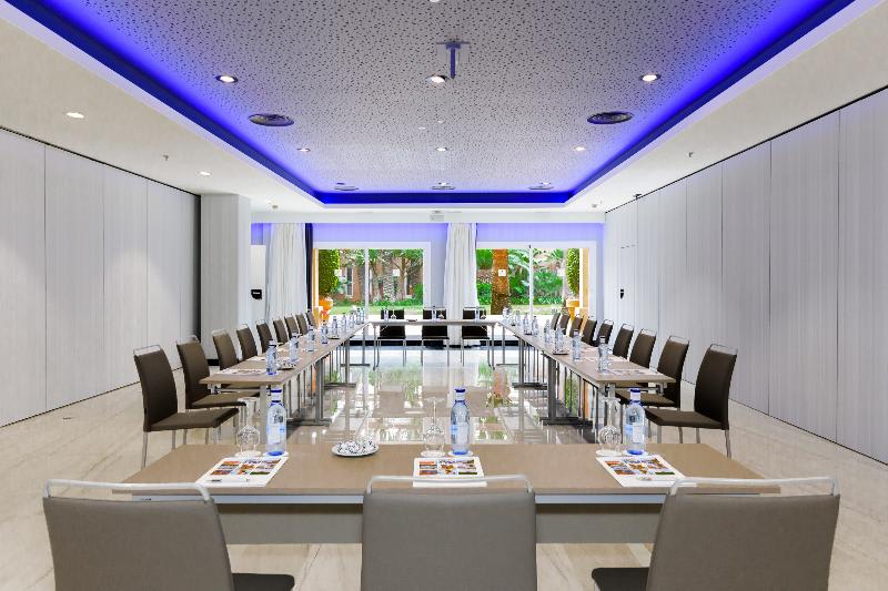 Konferencer