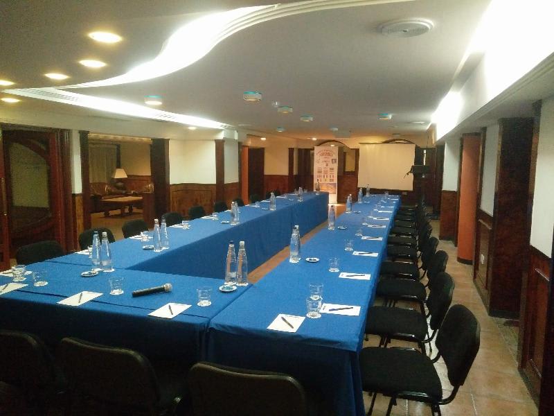 Konferencer