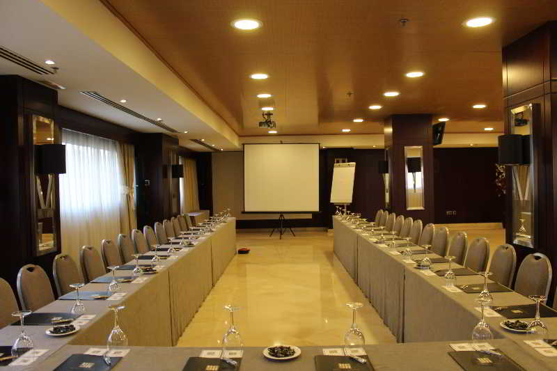 Konferencer