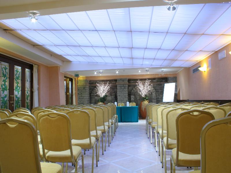 Konferencer