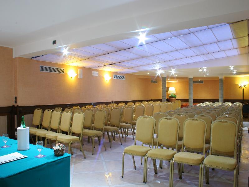 Konferencer