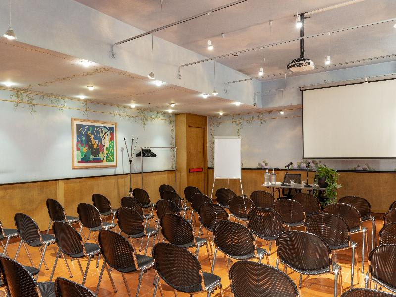 Konferencer