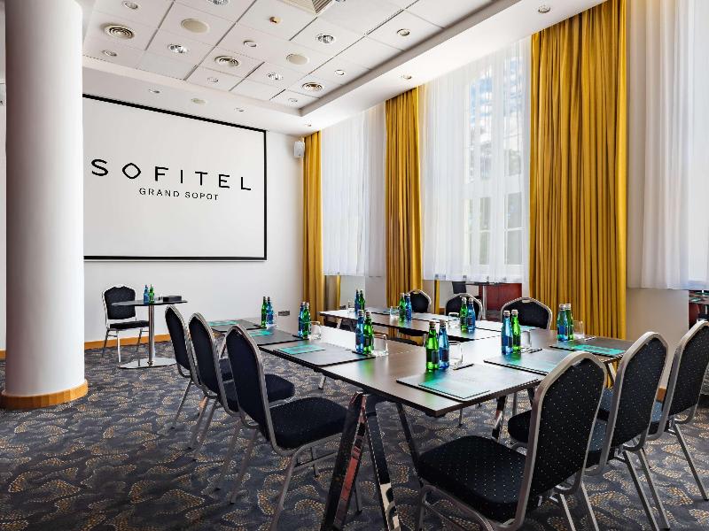 Konferencer