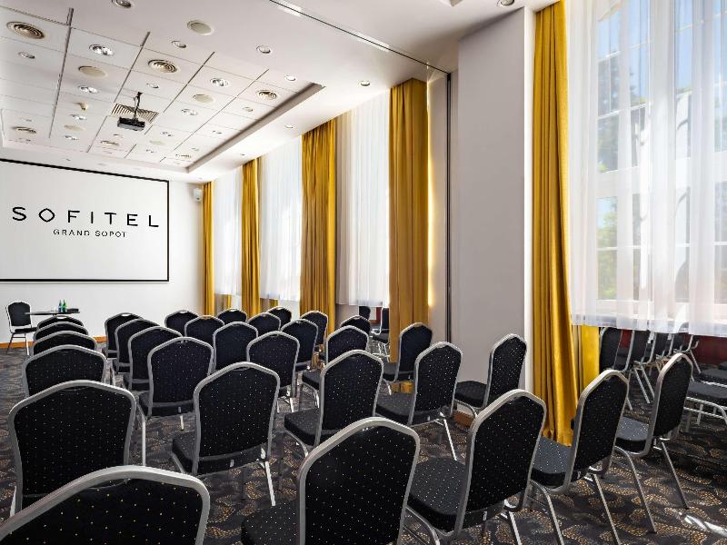 Konferencer