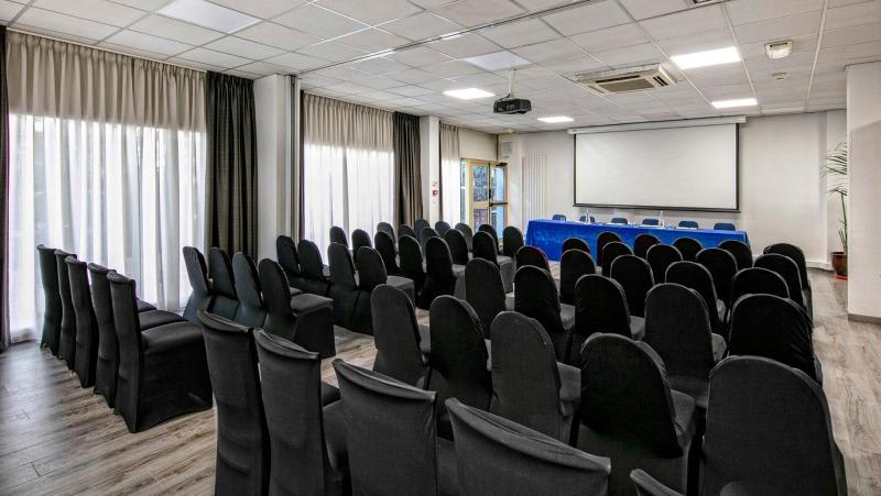 Konferencer