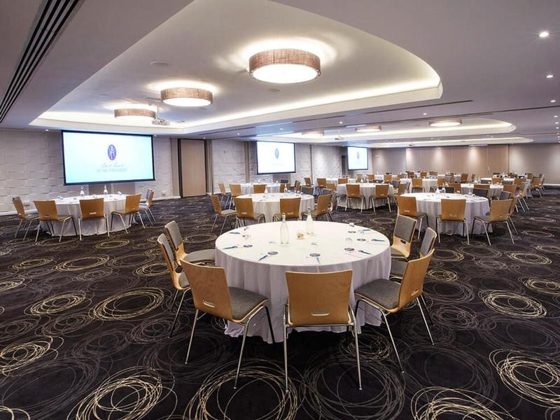 Konferencer