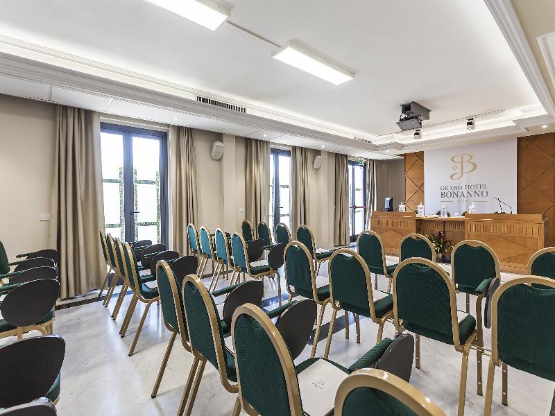 Konferencer
