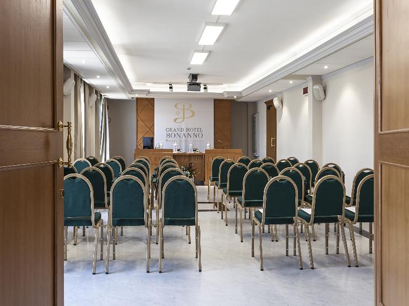 Konferencer